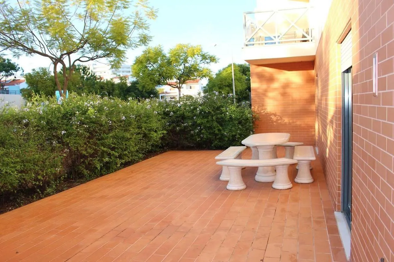 Charming 3-Bed Apartment In Albufeira