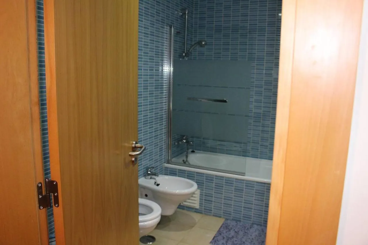 Charming 3-Bed Apartment In Albufeira